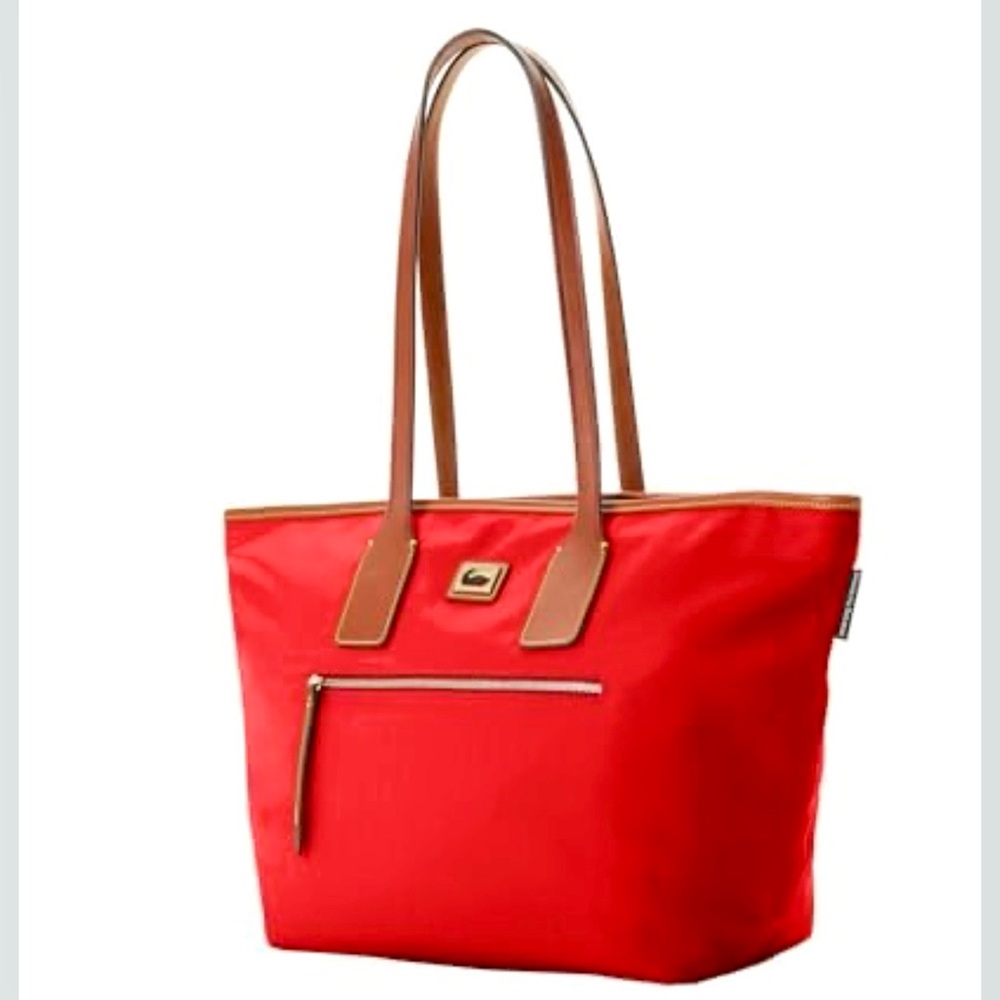 Dooney & Bourke Wayfarer Spacious Tote & Shoulder Bag In Vibrant Red Color